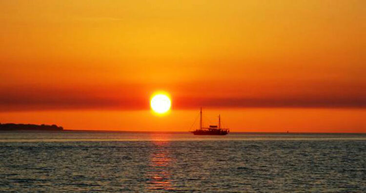 Darwin Harbour Sunset Cruises